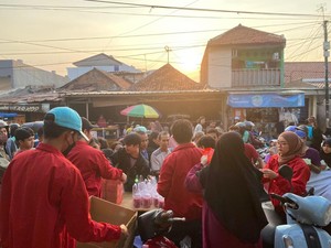 LMND Berbagi Takjil, Serukan Persatuan Nasional Usai Pilpres 2024