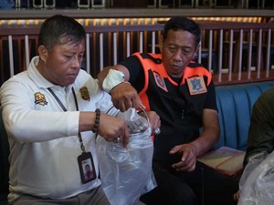 Klub Malam di Basra Surabaya Disegel gegara Jual Miras Saat Ramadan