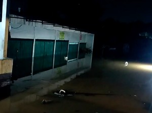 Penampakan Banjir di Bulak Barat Depok yang Hampir Melahap Rumah Warga