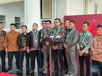 'Presiden Jokowi akan Pertimbangkan Kembali Penerapan PPN 12%'