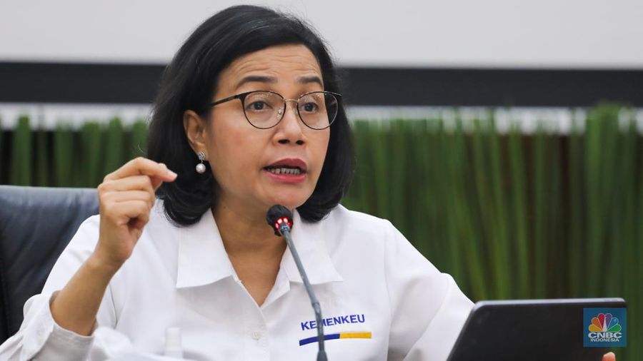 Menteri Keuangan Sri Mulyani memberikan keterangan saat konferensi pers APBN KiTa di kantor Kementerian Keuangan, Jakarta, Senin (25/3/2022). (²©²ÊÍøÕ¾/Faisal Rahman)
