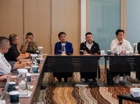 Pengacara Kondang Bela Prabowo Lawan Anies-Ganjar, Ada Yusril-Hotman