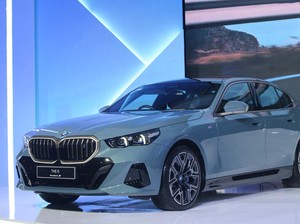 Penjualan Mobil Listrik BMW Naik 40%, Ini Sebabnya