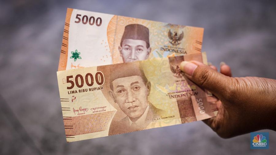 Ilustrasi Uang Layak Edar dan Uang Baru. (վ/Tias Budiarto)