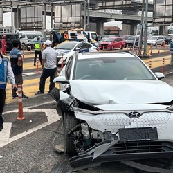 Imbas Kecelakaan Beruntun Gerbang Tol Halim, 3 Gardu Tol Tutup