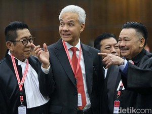 Kata Ganjar Pembuktian di Sidang MK Usai Gibran Bilang Ngelawak Kali Ya