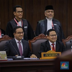 Pengacara Tim AMIN: Intervensi Jokowi Bikin Suara Prabowo Meroket!