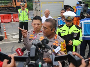 Polisi: Truk Picu Tabrakan Beruntun di GT Halim Bawa Muatan Sofa Berlebih