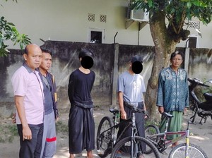 Polisi Ciduk 2 Pemuda Terlibat Perang Sarung di Lombok Barat