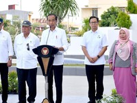 Jokowi Resmikan Proyek Huntap yang Dibangun Waskita