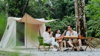 Camping Bareng Keluarga? Tenda 2 Ruangan Ini Bikin Tidur dan Santai Lebih Nyaman
