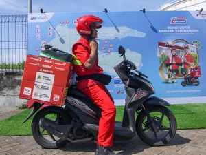 Motoris-Petugas SPBU Layani 187 Kendaraan Habis BBM Pada Puncak Arus Balik