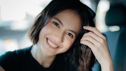 Pevita Pearce Baru Puasa Besok di Malaysia: Aku Mau Minta Maaf
