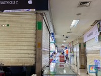 Suasana Bak Kuburan di PGC, Pedagang HP Ngeluh Sepi Pembeli