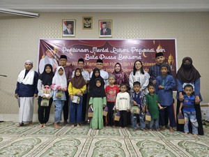Kantor Imigrasi Polewali Mandar Gelar Bukber & Santunan ke Anak Yatim