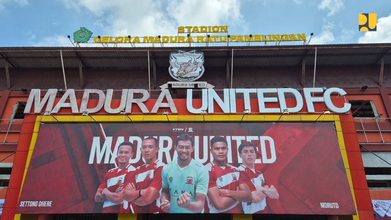 Jokowi Renovasi 3 Stadion Bola Rp 266 Miliar. (Dok. PUPR) Jokowi Renovasi 3 Stadion Bola Rp 266 Miliar. (Dok. PUPR)