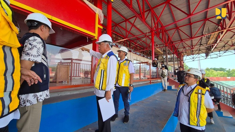 Jokowi Renovasi 3 Stadion Bola Rp 266 Miliar. (Dok. PUPR)