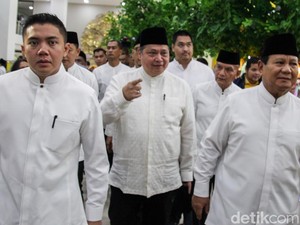 Airlangga Bantah Bahas Jatah Menteri Saat Bukber Bareng Prabowo