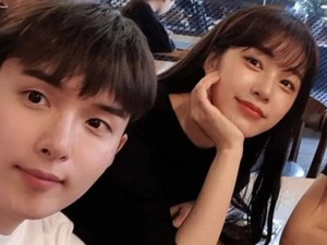 Ryeowook Super Junior Bakal Nikahi Ari Tahiti, Tulis Surat Menyentuh untuk ELF