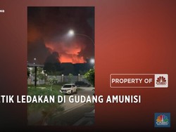 Detik-detik Ledakan di Gudang Amunisi