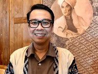 Hilbram Dunar Meninggal Dunia, Ini Profil dan Perjalanan Kariernya
