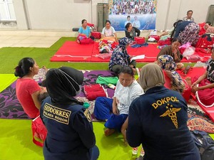 30 Keluarga Terdampak Kepulan Asap Kebakaran Gudang Amunisi di Bogor