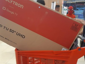 Warga Kelapa Gading Beli TV di Transmart Full Day Sale Hemat Rp 1,3 Juta