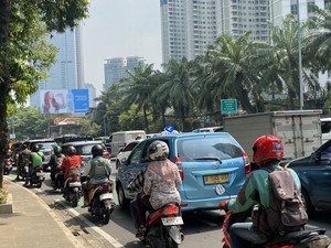 Ada Uji Coba Penutupan U-Turn di Depan Citywalk, Lalin Jl KH Usman Macet