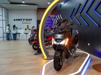 United E-Motor Buka Store Terbaru di AEON Deltamas