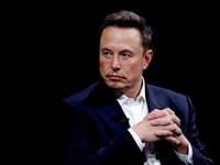 Respons Tak Terduga Elon Musk Lihat Aplikasi Pengganti Google