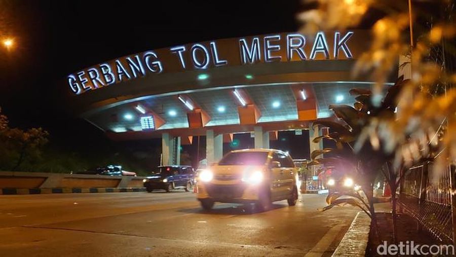 Gerbang tol Tangerang - Merak. (M Iqbal/detikcom)