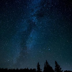 5 Amalan yang Dianjurkan Agar Mendapat Berkah Lailatul Qadar