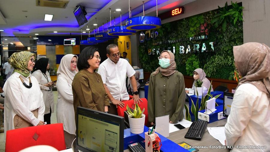 Menkeu Sri Mulyani tinjau pelayanan pajak di wilayah Bekasi. (Dok: Kemenkeu)