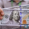 Iran-Israel Panas, Bank Besar di RI Jual Dolar Rp 16.200-Rp 16.300