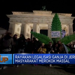 Video : Rayakan Legalisasi Ganja di Jerman, Masyarakat Merokok Massal