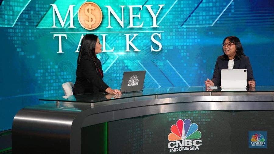 Direktur Finance PT Bank Negara Indonesia (Persero) TBK, Novita Widya Anggraini dalam program Money Talks pada Selasa (2/4/2024). (²©²ÊÍøÕ¾/Tias Budiarto)