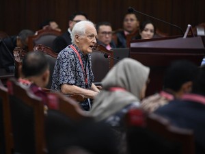 Bukan Gelar Akademik! Sejarah Awal Istilah Profesor Ternyata Seperti Ini
