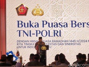 Buka Puasa Bersama, Kapolri Singgung Hebohnya Fenomena War Takjil