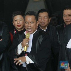 Momen Hotman Paris Diomelin Hakim MK, Bikin BW Jengkel & Yusril Ketawa