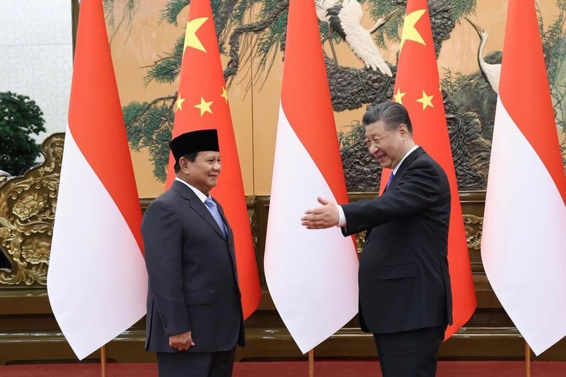 Menteri Pertahanan Prabowo Subianto tiba di China pada Minggu (31/3) untuk hadiri undangan Presiden Xi Jinping. (Instagram/kemhanri) Menteri Pertahanan Prabowo Subianto tiba di China pada Minggu (31/3) untuk hadiri undangan Presiden Xi Jinping. (Instagram/kemhanri)