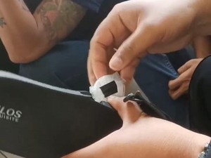 3 Napi Berusaha Selundupkan Sabu dengan Sulap Sandal ke Lapas Cianjur