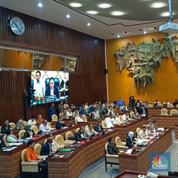 2 Menteri Jokowi Dipanggil DPR, Ada Apa?
