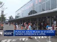 Video: Puncak Arus Mudik di Stasiun Senen Diprediksi 6 April