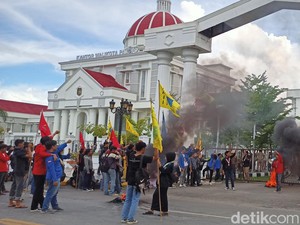Palopo Langganan Banjir, Mahasiswa Turun Demo Desak Pemkot Cari Solusi