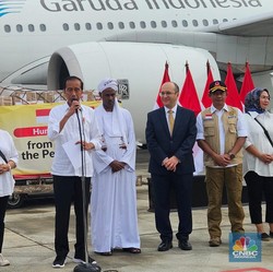 MK Panggil 4 Menteri ke Sidang Sengketa Pilpres, Jokowi: Semua Hadir!