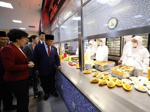 Prabowo Tinjau Program Makan Siang Gratis Saat di China: Sangat Sehat