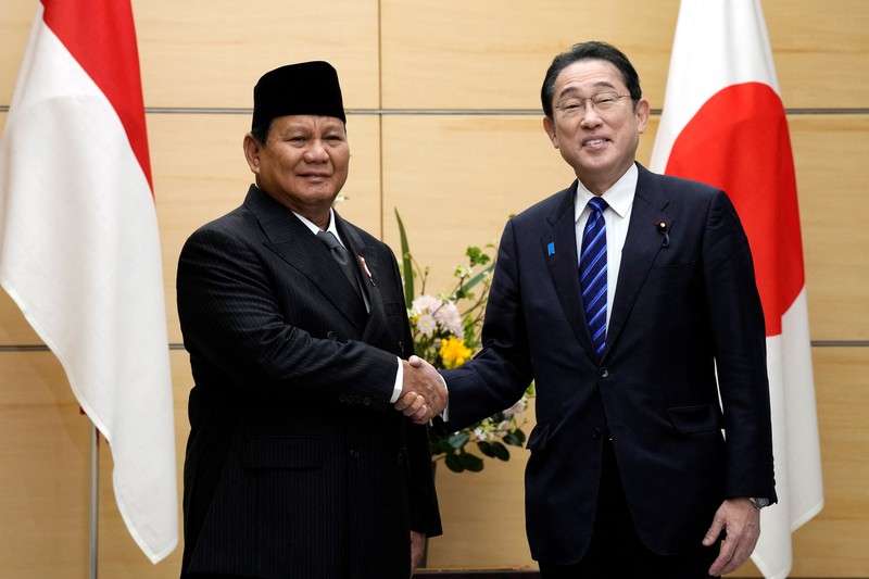 Menteri Pertahanan Prabowo Subianto tiba di China pada Minggu (31/3) untuk hadiri undangan Presiden Xi Jinping. (Instagram/kemhanri) Menteri Pertahanan Prabowo Subianto tiba di China pada Minggu (31/3) untuk hadiri undangan Presiden Xi Jinping. (Instagram/kemhanri)