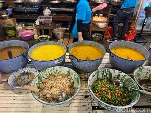 Warung Joglo Si Embah: Aneka Lauk ala Jawa di Bekasi
