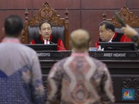 Hari Ini Sidang MK Panggil 4 Menteri, Sri Mulyani-Airlangga Bersaksi