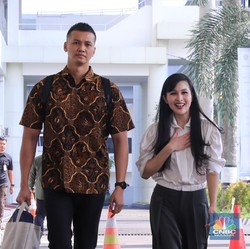 Selain Sandra Dewi, Deretan Seleb Ini Juga Pernah Diperiksa Kejagung